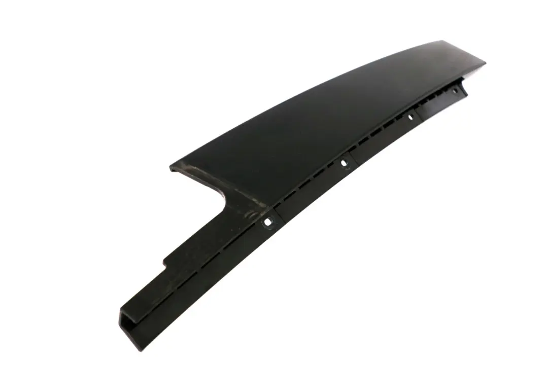 Embellecedor Exterior Izquierdo Pilar B Negro Mate para BMW F20 con número de pieza 7240875 BMW F20 Embellecedor Exterior Izquierdo Pilar B Negro Mate - SKU 7240875 - Número de pieza 7240875