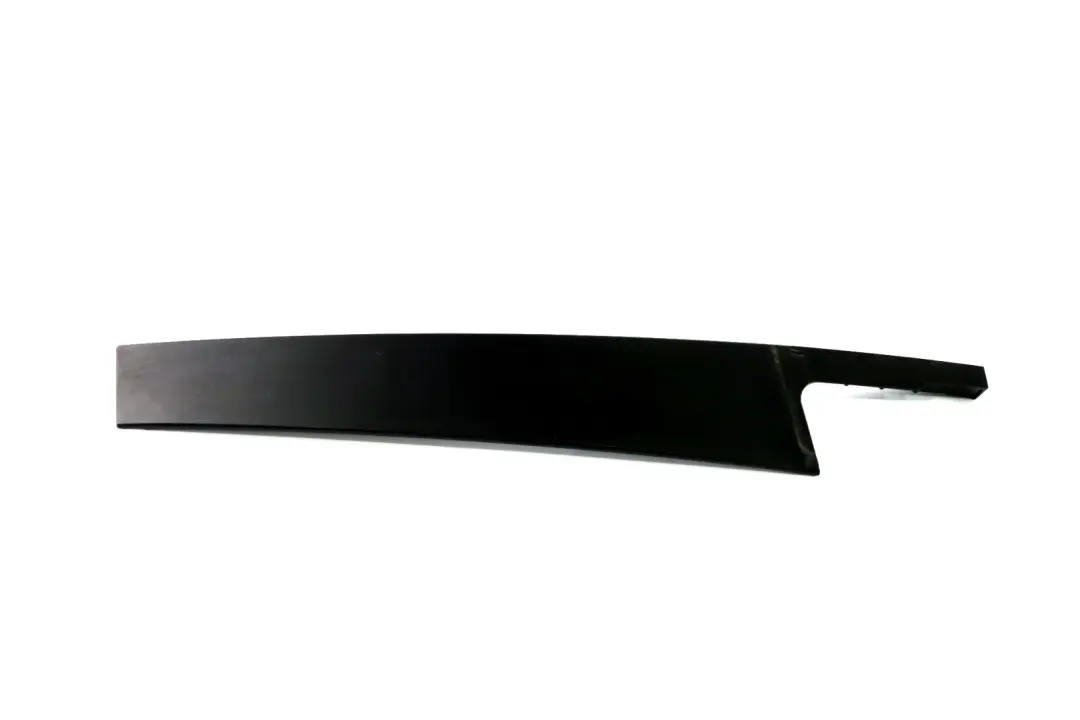 Embellecedor Exterior Izquierdo Pilar B Negro Mate para BMW F20 con número de pieza 7240875 BMW F20 Embellecedor Exterior Izquierdo Pilar B Negro Mate - SKU 7240875 - Número de pieza 7240875