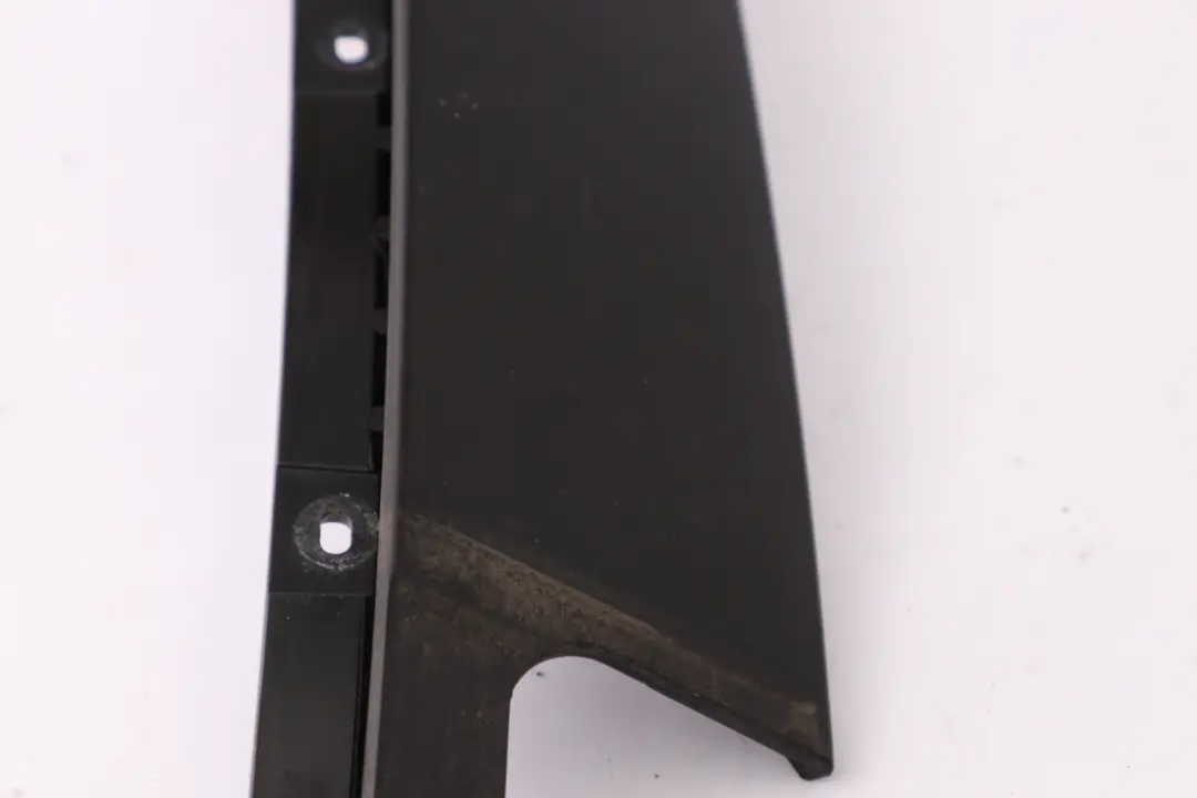 Finisher B-Pillar Outer Right O/S Schwarz Matt to BMW 1 Series F20 F20N LCI with Part number 7240876 BMW 1 Series F20 F20N LCI Finisher B-Pillar Outer Right O/S Schwarz Matt - SKU 7240876 - Part number 7240876
