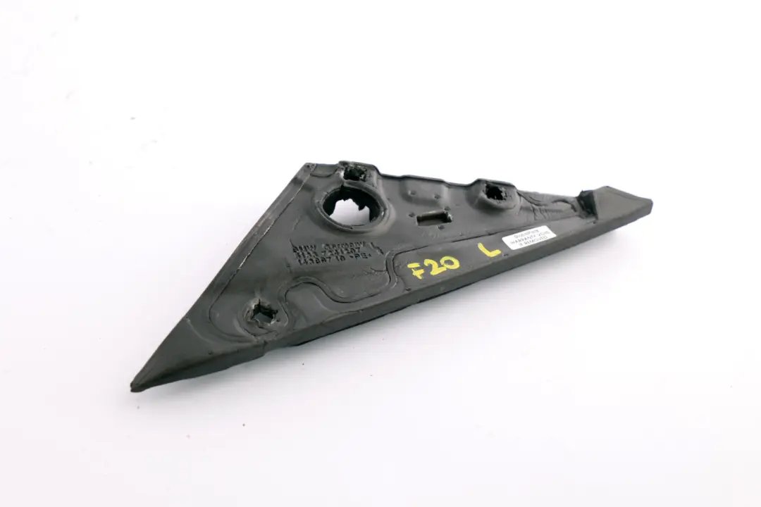 Joint etancheite exterieur triangle retroviseur gauche pour BMW F20 F20N LCI à propos du numéro de pièce 7241207 BMW F20 F20N LCI Joint etancheite exterieur triangle retroviseur gauche - SKU 7241207 - Numéro de pièce 7241207