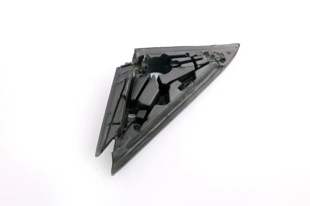 Junta Espejo Exterior Izquierdo Triangulo para BMW F20 F20N LCI con número de pieza 7241207 BMW F20 F20N LCI Junta Espejo Exterior Izquierdo Triangulo - SKU 7241207 - Número de pieza 7241207