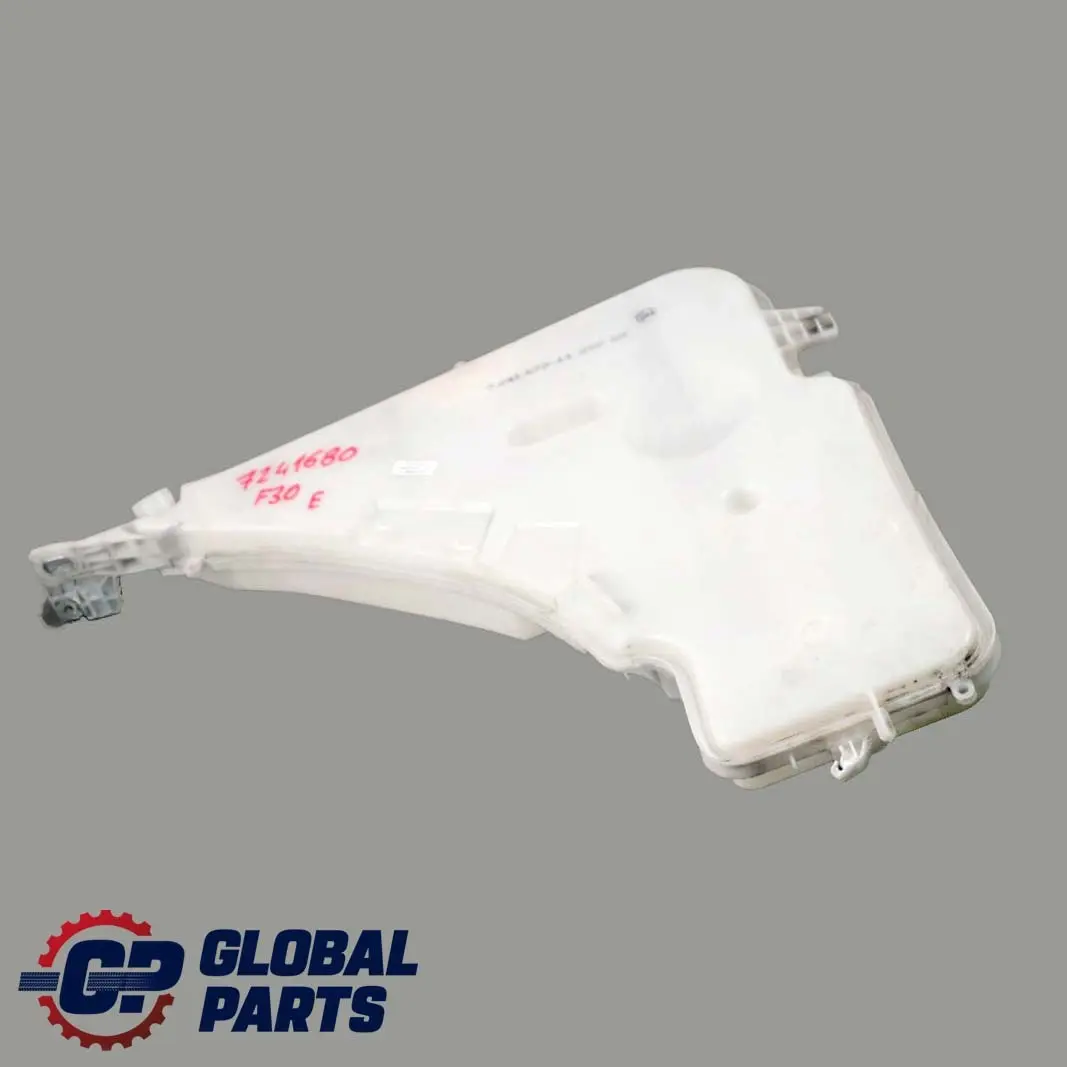 Zbiornik Płynu Spryskiwaczy do BMW 3 4 F30 F32 F80 M3 F82 M4 o numerze 7241679 BMW 3 4 F30 F32 F80 M3 F82 M4 Zbiornik Płynu Spryskiwaczy - SKU 7241680 - Numer Części 7241679