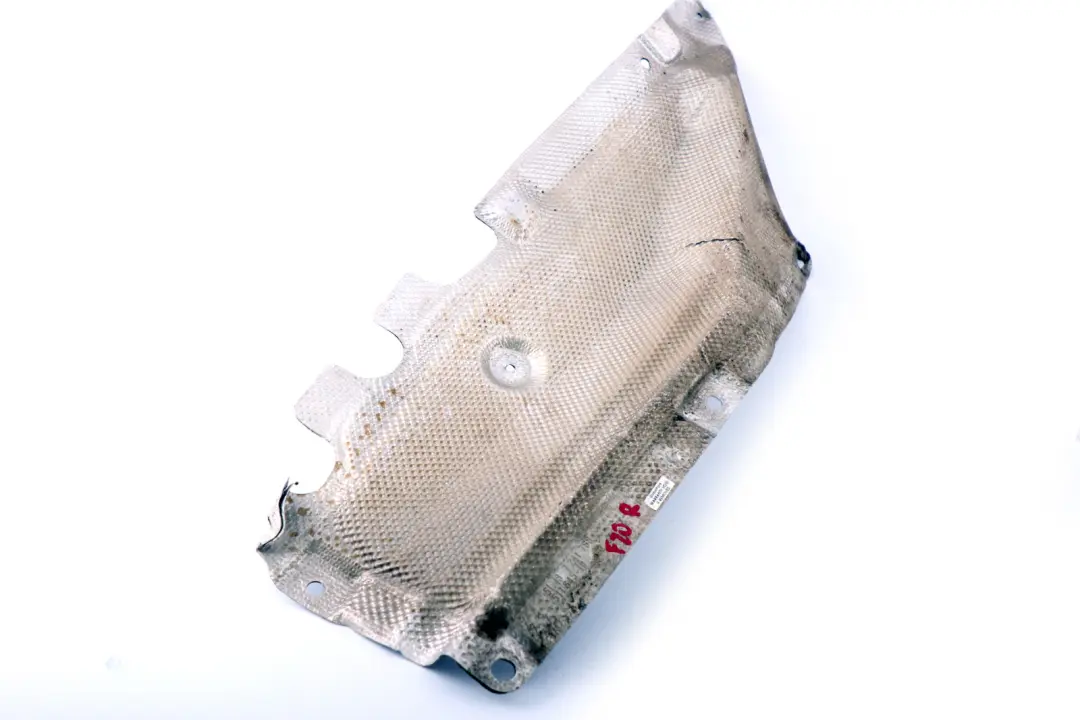 Aislamiento Térmico Lado Derecho para BMW F20 F22 F30 F32 con número de pieza 7241768 BMW F20 F22 F30 F32 Aislamiento Térmico Lado Derecho - SKU 7241768 - Número de pieza 7241768