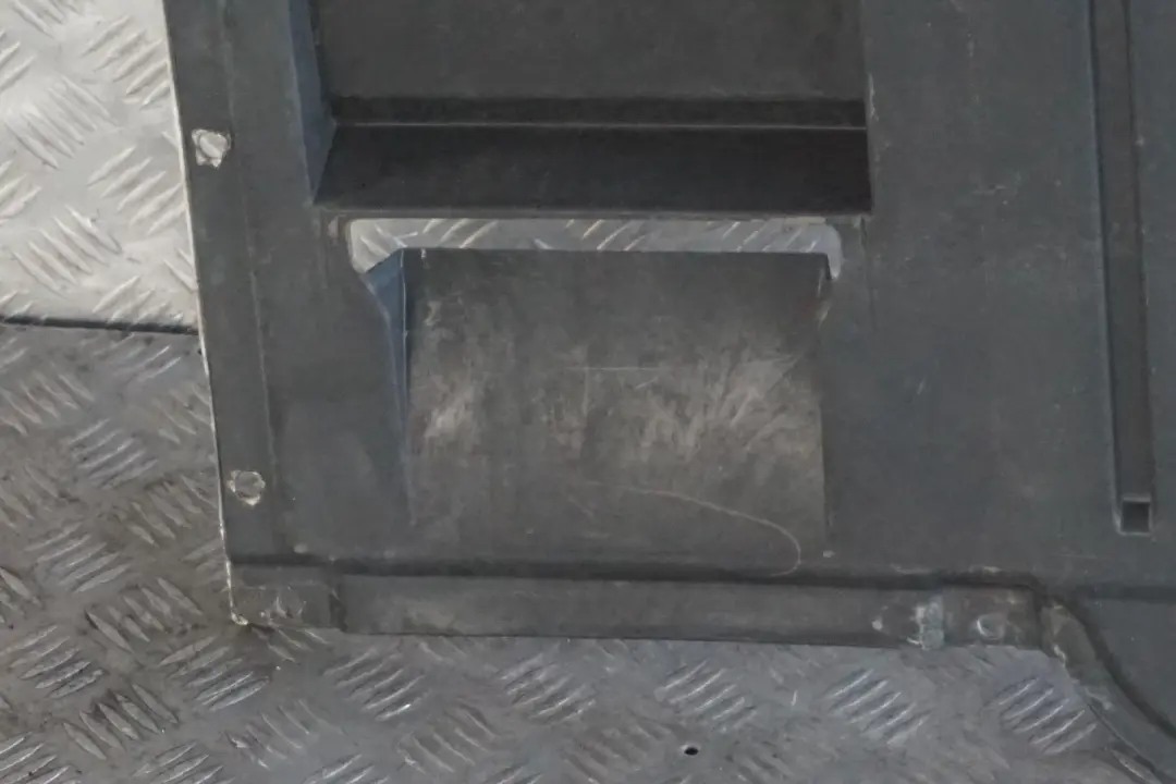 Rechts Unterbodenschutz Schild Panel für BMW F20 F30 mit Teilenummer 7241826 BMW F20 F30 Rechts Unterbodenschutz Schild Panel - SKU 7241826 - Teilenummer 7241826