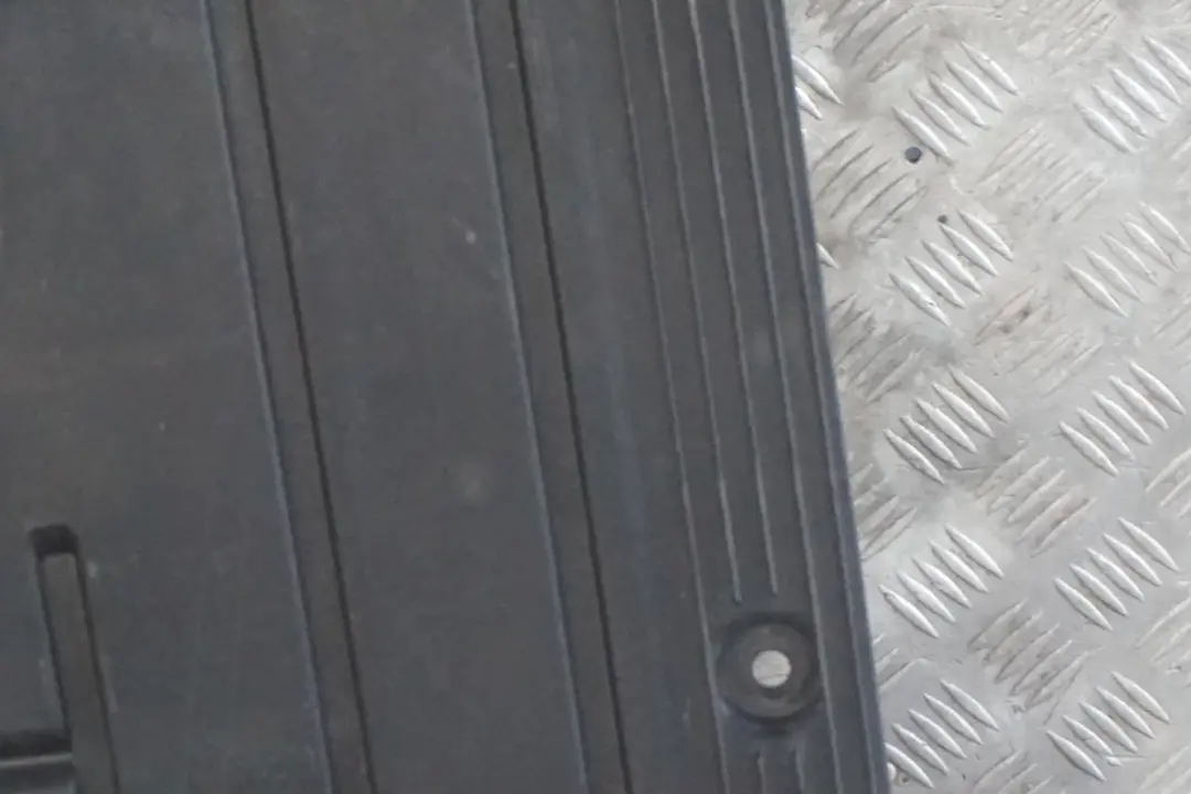 Rechts Unterbodenschutz Schild Panel für BMW F20 F30 mit Teilenummer 7241826 BMW F20 F30 Rechts Unterbodenschutz Schild Panel - SKU 7241826 - Teilenummer 7241826