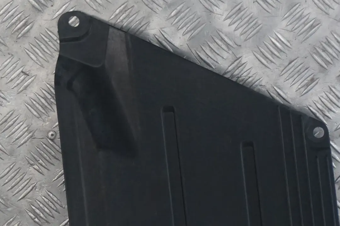 BMW F20 F30 Derecha Debajo de la carrocería Protector Escudo Panel - SKU 7241826 - Número de pieza 7241826