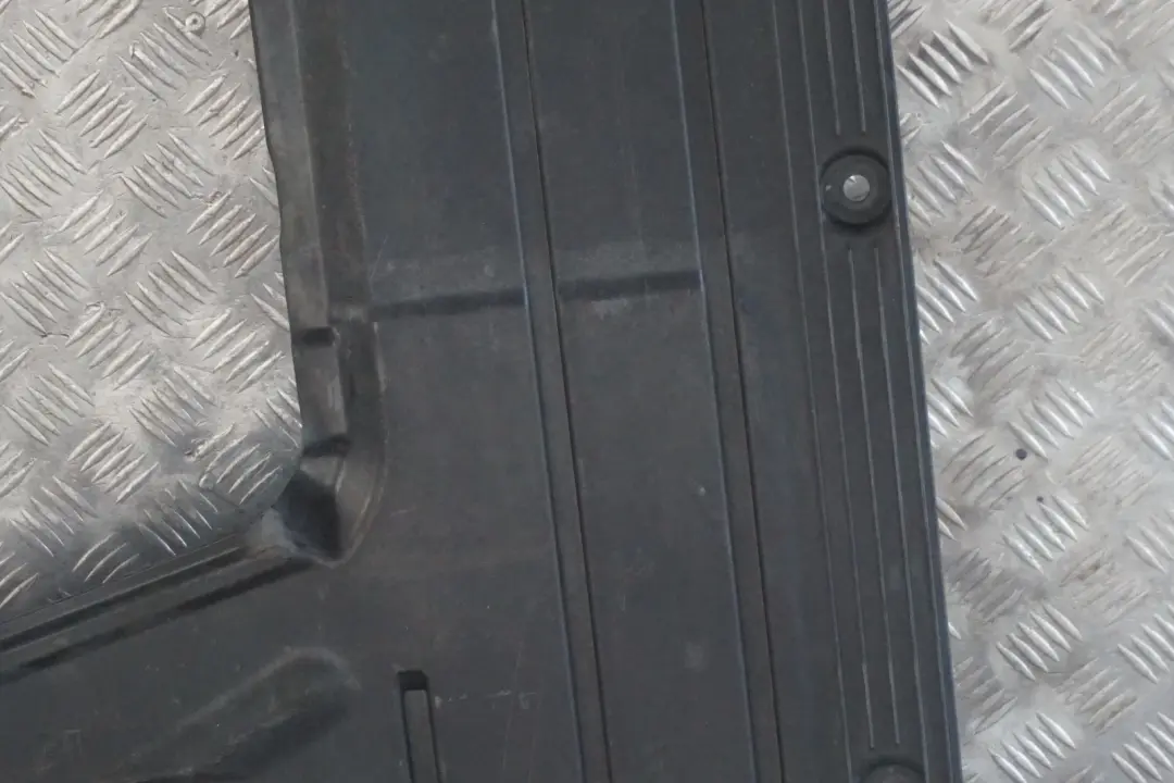 Osłona Podłoga Panel Podwozia Prawy Prawa do BMW F20 F30 o numerze 7241826 BMW F20 F30 Osłona Podłoga Panel Podwozia Prawy Prawa - SKU 7241826 - Numer Części 7241826