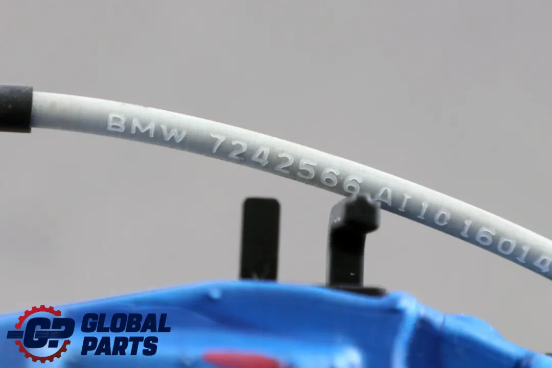 BMW 1 Series F20 LCI Complete Rear Right Grab Handle O/S Alpinweiss White 300 - SKU 7242566-AW - Part number 7242566