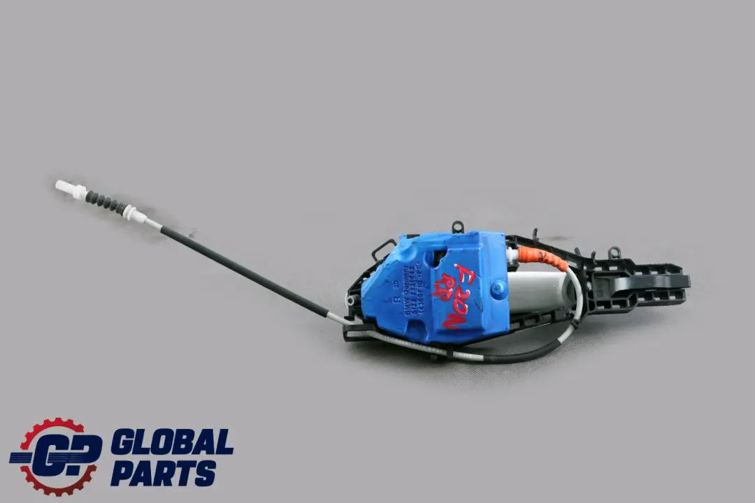 BMW 1 Series F20 LCI Complete Rear Right Grab Handle O/S Alpinweiss White 300 - SKU 7242566-AW - Part number 7242566