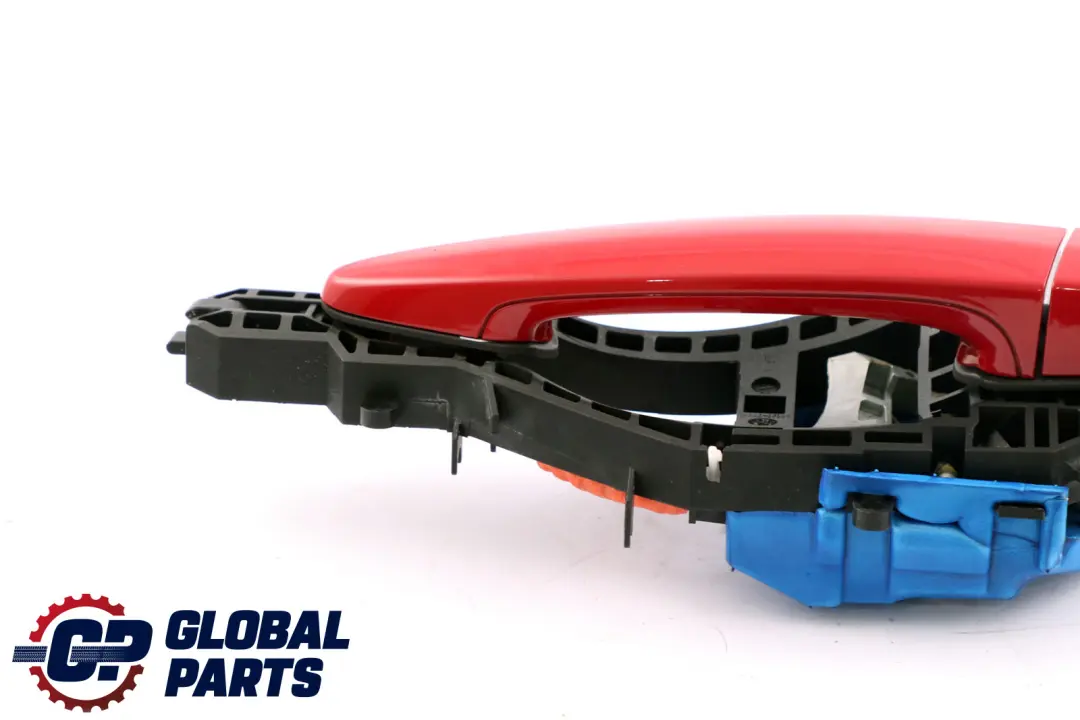 Kompletter Haltegriff Hinten Links Karmesinrot Rot A61 für BMW 1 er F20 LCI mit Teilenummer 7242566 BMW 1 er F20 LCI Kompletter Haltegriff Hinten Links Karmesinrot Rot A61 - SKU 7242566-KAR - Teilenummer 7242566