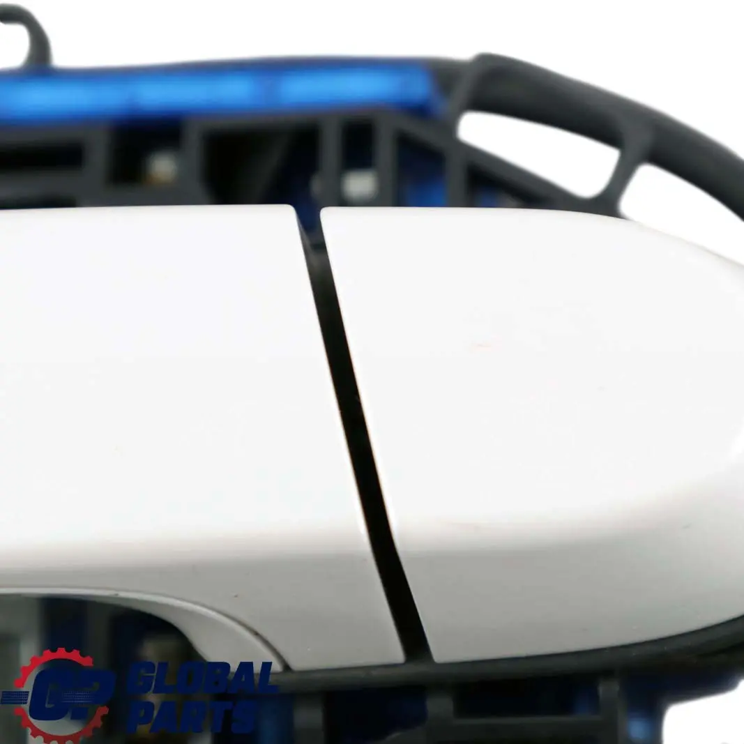 Complete Rear Right Grab Handle O/S Mineralweiss Mineral White A96 to BMW 1 F20 with Part number 7242566 BMW 1 F20 Complete Rear Right Grab Handle O/S Mineralweiss Mineral White A96 - SKU 7242566-MW - Part number 7242566