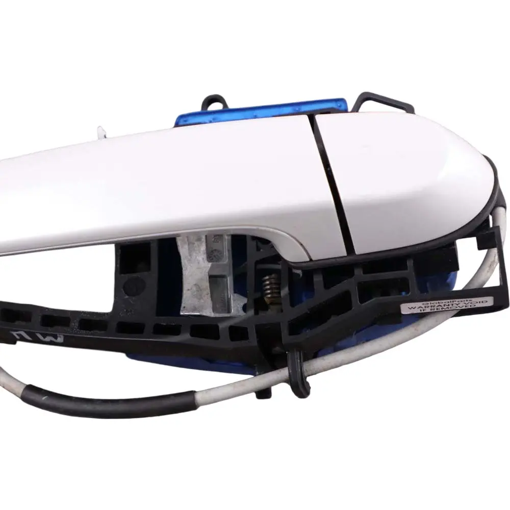 Complete Rear Right Grab Handle O/S Mineralweiss Mineral White A96 to BMW 1 F20 with Part number 7242566 BMW 1 F20 Complete Rear Right Grab Handle O/S Mineralweiss Mineral White A96 - SKU 7242566-MW - Part number 7242566