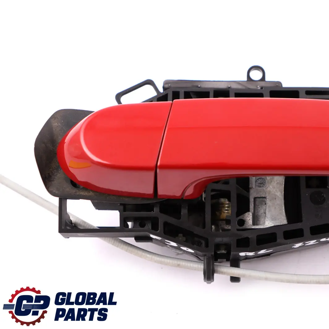 Puerta Trasera Izquierda Exterior Asidero Melbourne Rojo para BMW F30 F31 con número de pieza 7242567 BMW F30 F31 Puerta Trasera Izquierda Exterior Asidero Melbourne Rojo - SKU 7242567-MRT - Número de pieza 7242567