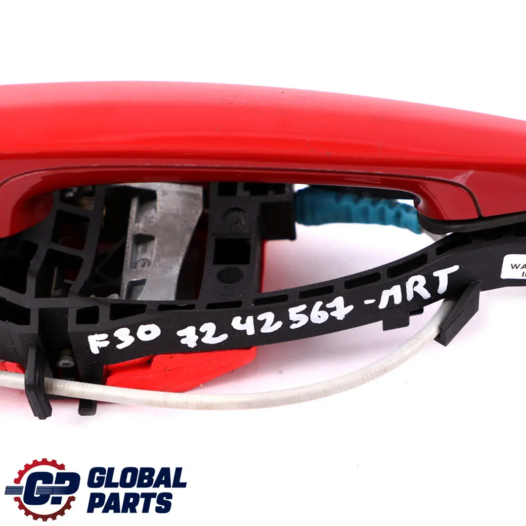 Delantero Izquierdo Puerta Agarradera Melbourne Rojo para BMW F30 F31 con número de pieza 7242567 BMW F30 F31 Delantero Izquierdo Puerta Agarradera Melbourne Rojo - SKU 7242567-MRT1 - Número de pieza 7242567