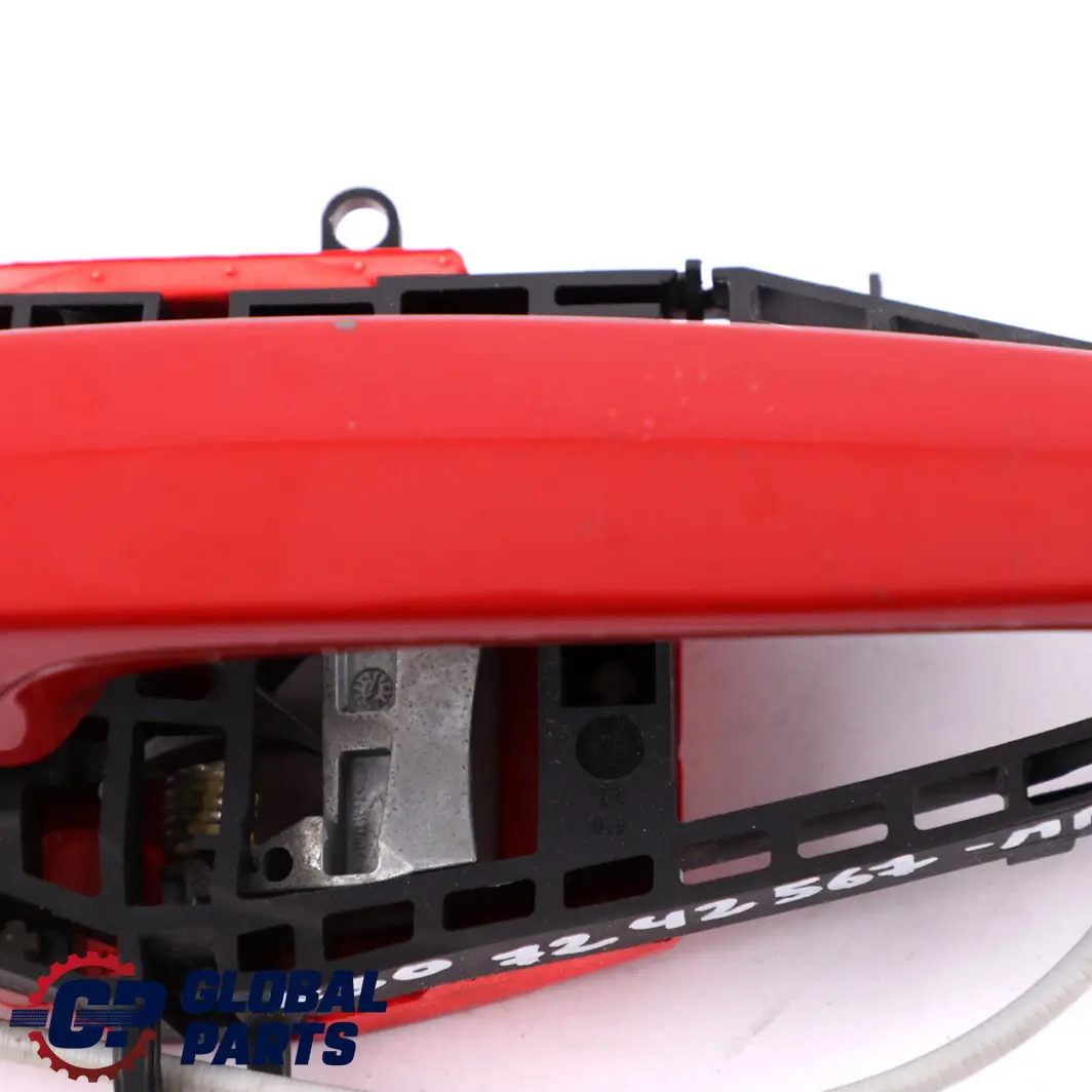 Vordere Linke Außentür Haltegriff Melbourne Rot für BMW F30 F31 mit Teilenummer 7242567 BMW F30 F31 Vordere Linke Außentür Haltegriff Melbourne Rot - SKU 7242567-MRT1 - Teilenummer 7242567
