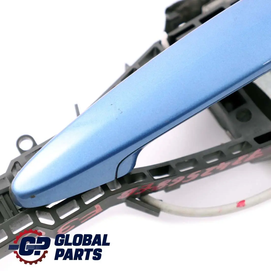 Right Outside Door Grab Handle O/S Estorilblau Blue to BMW 3 Series F30 F31 Rear with Part number 7242568 BMW 3 Series F30 F31 Rear Right Outside Door Grab Handle O/S Estorilblau Blue - SKU 7242568-EB - Part number 7242568