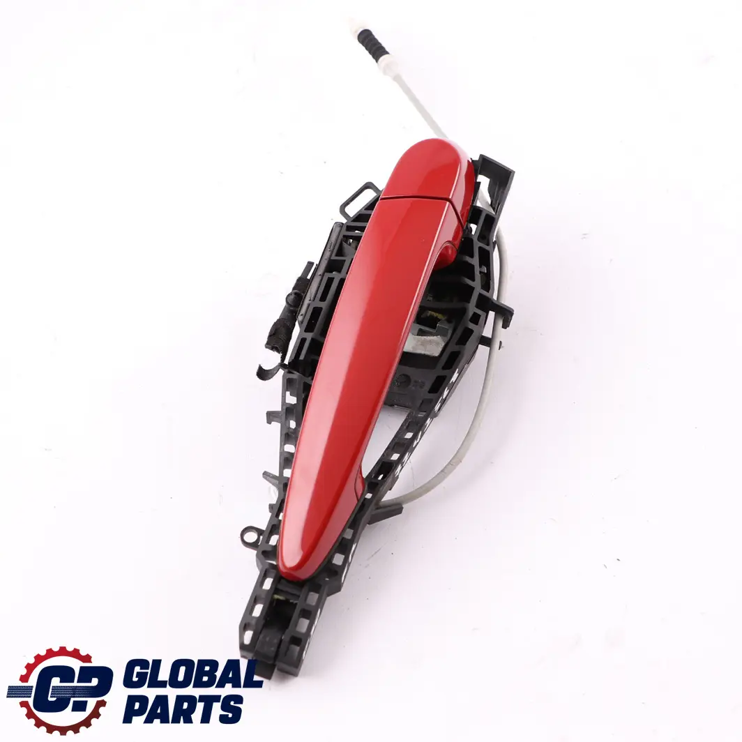 Maniglia esterna porta posteriore destra Melbourne Rosso per BMW 3 F30 F31 con numero di parte 7242568 BMW 3 F30 F31 Maniglia esterna porta posteriore destra Melbourne Rosso - SKU 7242568-MRT - Numero di parte 7242568