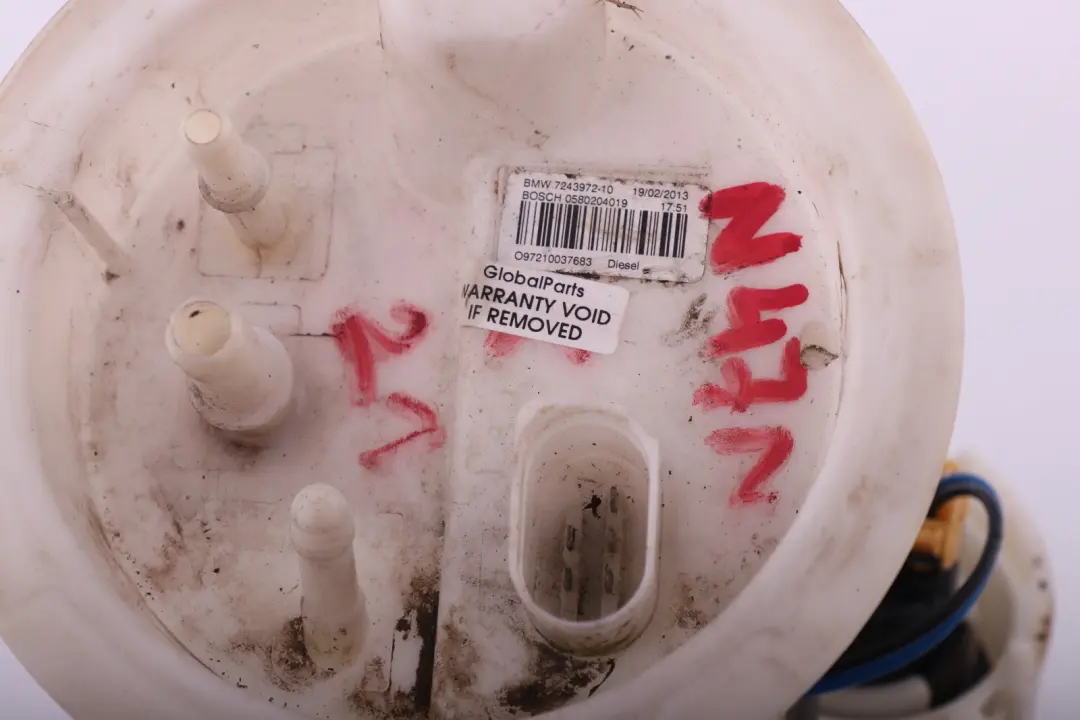 N47N Unidad De Bomba De Combustible para BMW F20 F21 F30 F32 LCI Diesel con número de pieza 7243972 BMW F20 F21 F30 F32 LCI Diesel N47N Unidad De Bomba De Combustible - SKU 7243972 - Número de pieza 7243972