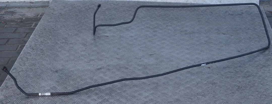 Scavenge Air Line Hose Pipe Petrol to BMW 3 4 Series F30 F32 F33 Fuel Tank with Part number 7244795 BMW 3 4 Series F30 F32 F33 Fuel Tank Scavenge Air Line Hose Pipe Petrol - SKU 7244795 - Part number 7244795
