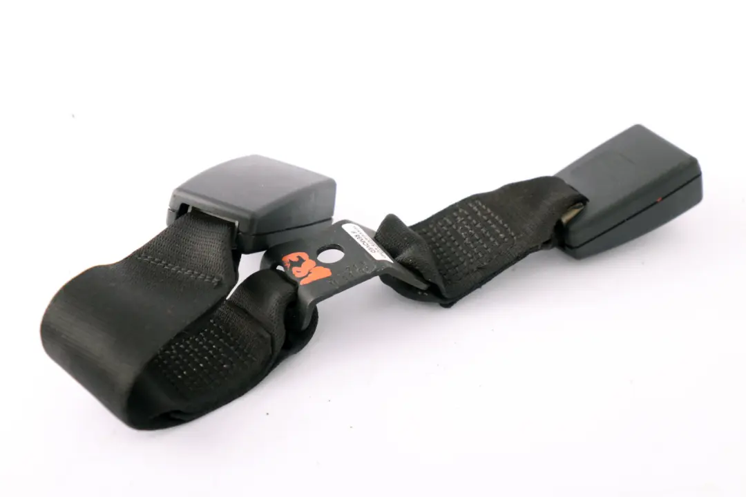 Hebilla Cinturon Inferior del Asiento Trasero Derecho para BMW E87 E90 E91 con número de pieza 7245663 BMW E87 E90 E91 Hebilla Cinturon Inferior del Asiento Trasero Derecho - SKU 7245663 - Número de pieza 7245663