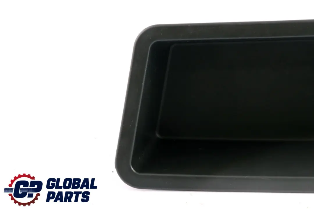 Bac de rangement du couvercle de coffre Droit pour BMW F30 à propos du numéro de pièce 7245911 BMW F30 Bac de rangement du couvercle de coffre Droit - SKU 7245911 - Numéro de pièce 7245911