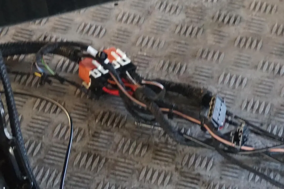 BMW Z4 E89 Roadster Complete Roof Retractable Folding Top Hardtop Mineralgrau - SKU 7245945-3 - Part number 7245945