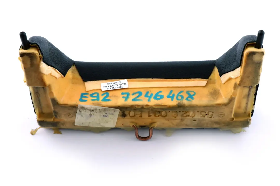 Interior Asiento Trasero Inferior Acolchado Recubrimiento Cuero Negro para BMW E92 con número de pieza 7246468 BMW E92 Interior Asiento Trasero Inferior Acolchado Recubrimiento Cuero Negro - SKU 7246468 - Número de pieza 7246468