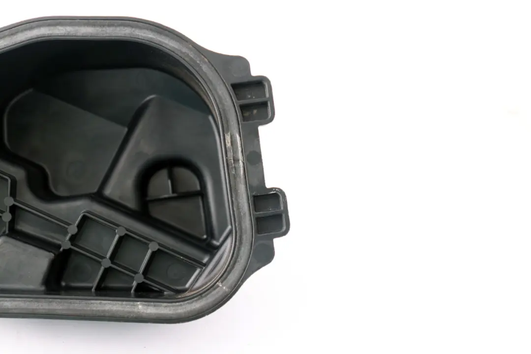 Tapa Lampara Luz Alta Izquierda VALEO para BMW E90 E91 LCI con número de pieza 7246481 BMW E90 E91 LCI Tapa Lampara Luz Alta Izquierda VALEO - SKU 7246481 - Número de pieza 7246481