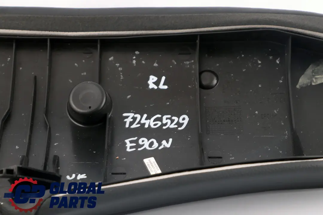 BMW E90 LCI Lateral Recubrimiento Panel Trasero Izquierdo Asiento Cuero Negro - SKU 7246529 - Número de pieza 7246529