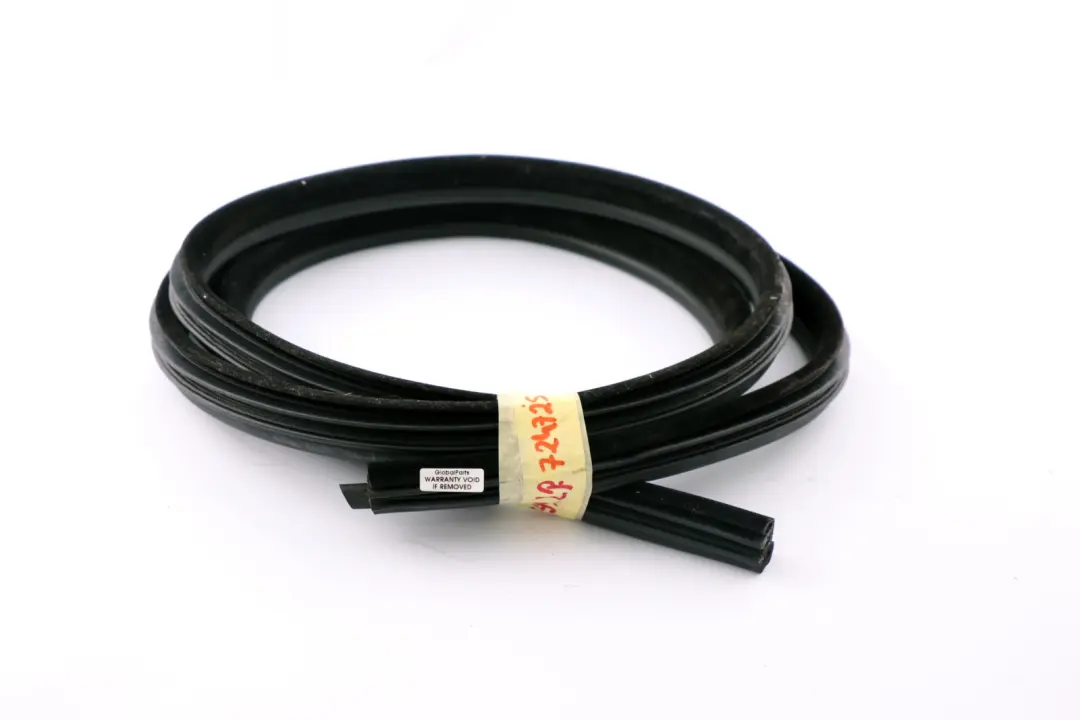 Kantenschutz Tür Vorne Links Rechts Dichtung Blende für BMW 3 er E90 E91 LCI mit Teilenummer 7247258 BMW 3 er E90 E91 LCI Kantenschutz Tür Vorne Links Rechts Dichtung Blende - SKU 7247258 - Teilenummer 7247258