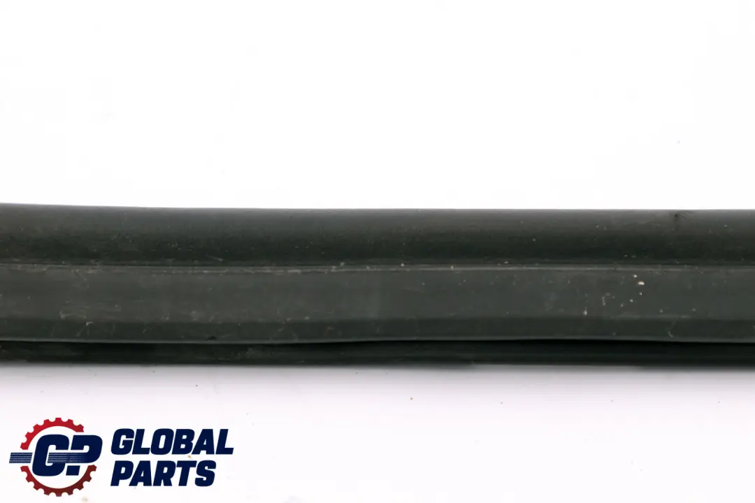 Dichtung Frontklappe Hinten für BMW Z4 er E89 Roadster Cabrio mit Teilenummer 7247907 BMW Z4 er E89 Roadster Cabrio Dichtung Frontklappe Hinten - SKU 7247907 - Teilenummer 7247907