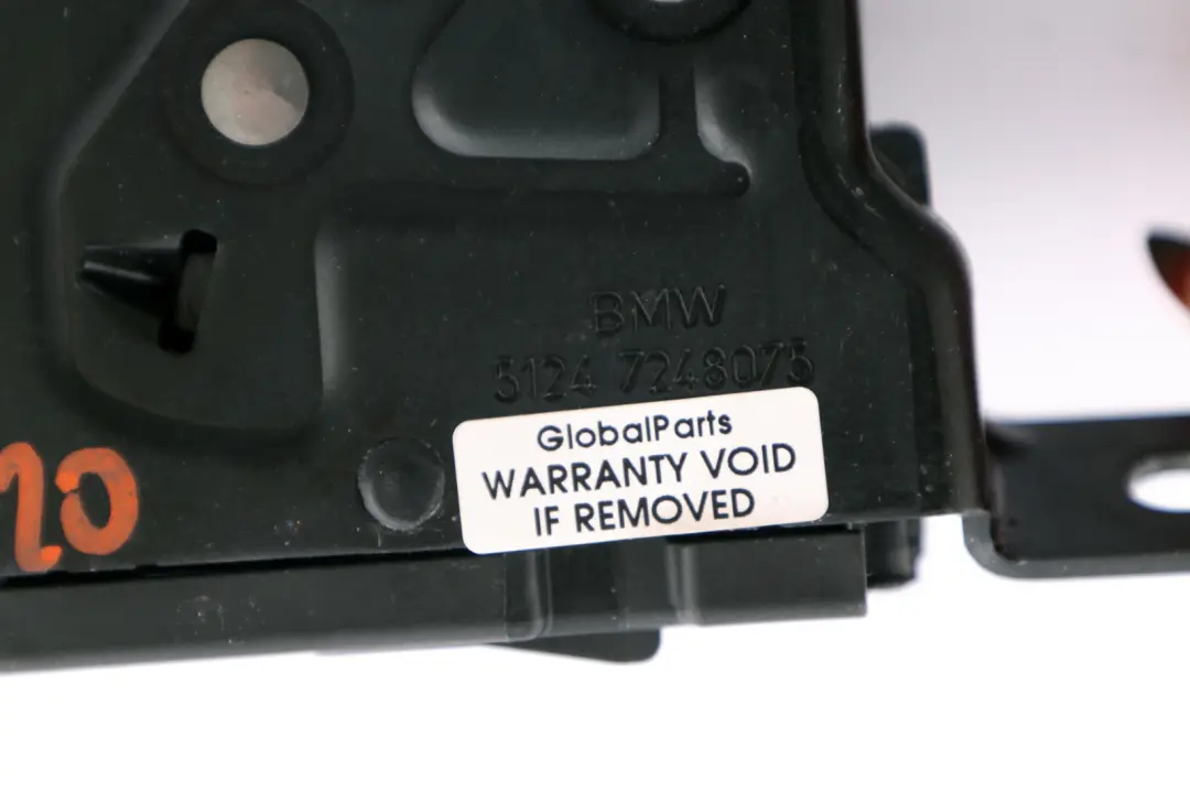 Serratura Coperchio Del Bagagliaio Portellone Posteriore per BMW F20 F21 LCI con numero di parte 7248075 BMW F20 F21 LCI Serratura Coperchio Del Bagagliaio Portellone Posteriore - SKU 7248075 - Numero di parte 7248075