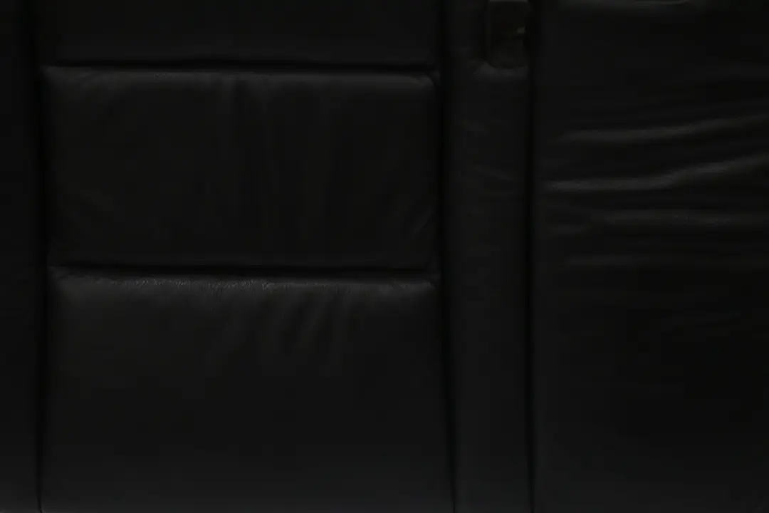 Interior Asiento Trasero Banco Base Cuero Negro para BMW E61 Touring con número de pieza 7249447 BMW E61 Touring Interior Asiento Trasero Banco Base Cuero Negro - SKU 7249447 - Número de pieza 7249447