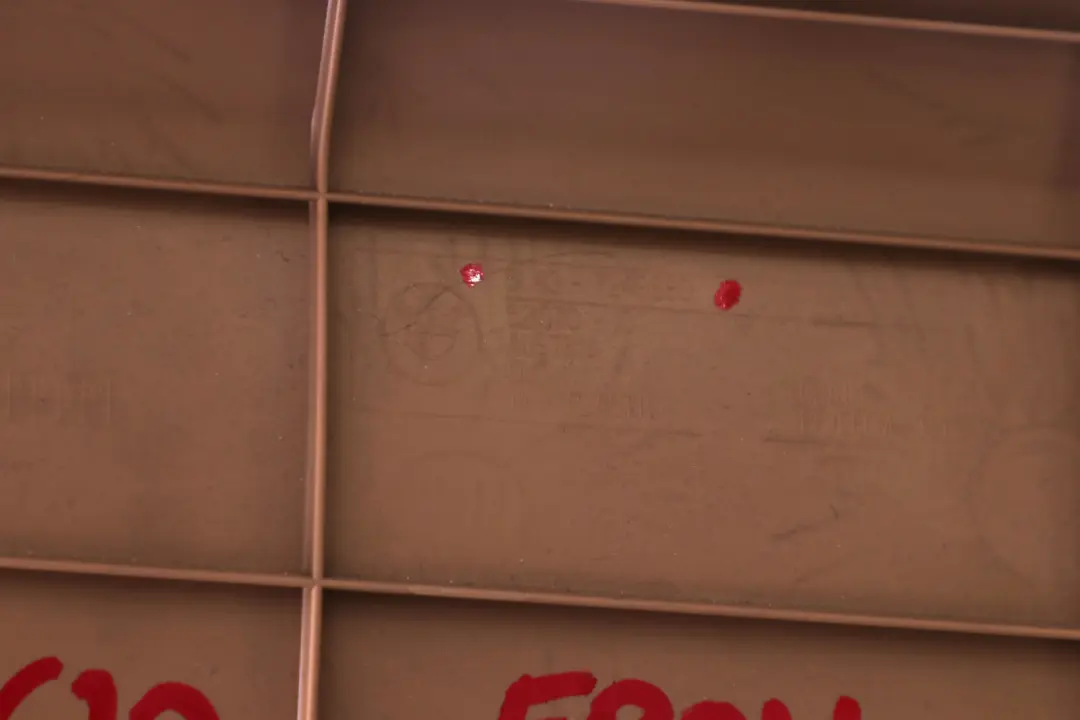 Blende C-Säule Rechts Beige 7249660 für BMW 3 Series E90 LCI E90N mit Teilenummer 7249670 BMW 3 Series E90 LCI E90N Blende C-Säule Rechts Beige 7249660 - SKU 7249670 - Teilenummer 7249670