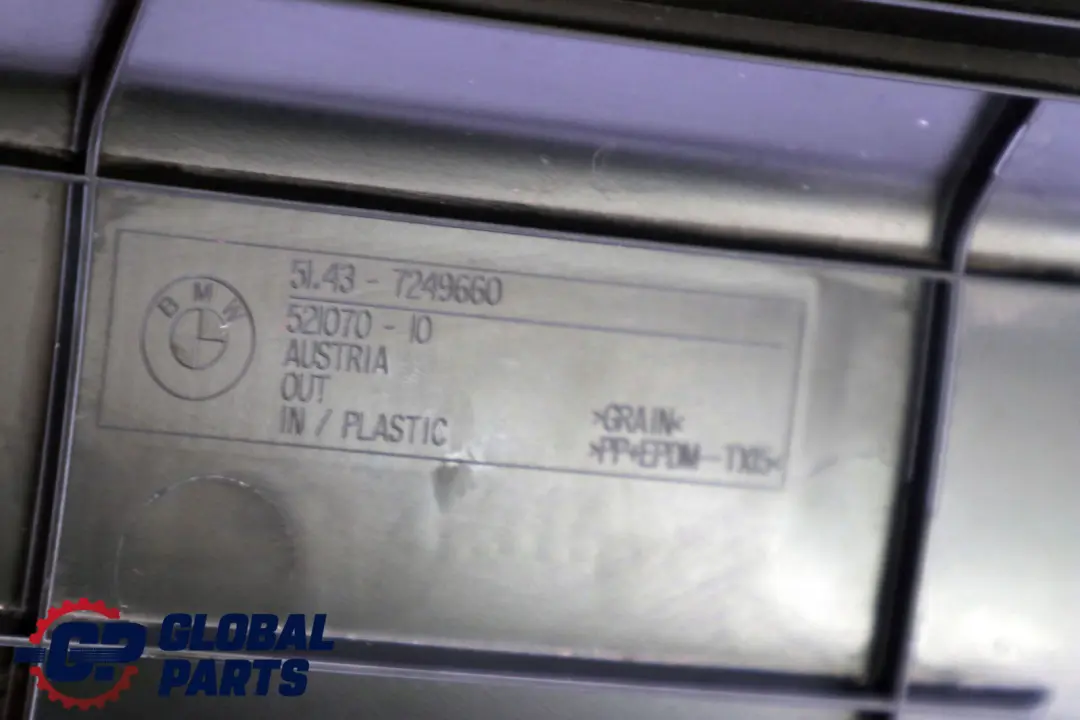 BMW E90 LCI Panel Embellecedor Columna C Derecha, Antracita 7249660 - SKU 7249674 - Número de pieza 7249674