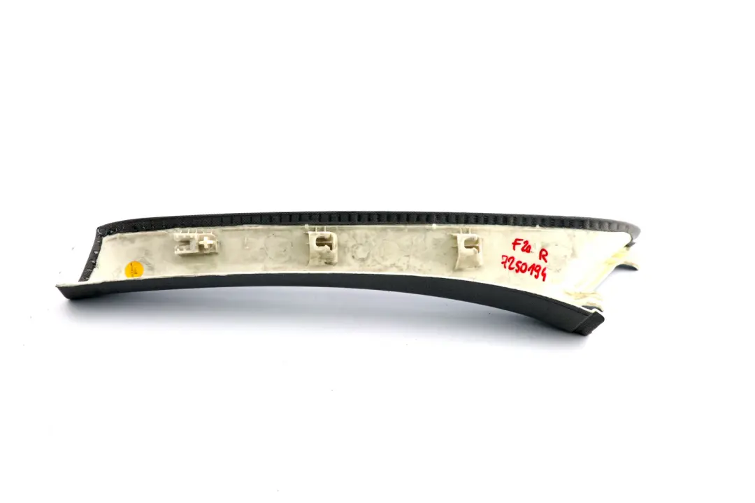 BMW F20 Osłona Słupka Prawy Przód Szara 7221024 - SKU 7250194 - Numer Części 7250194