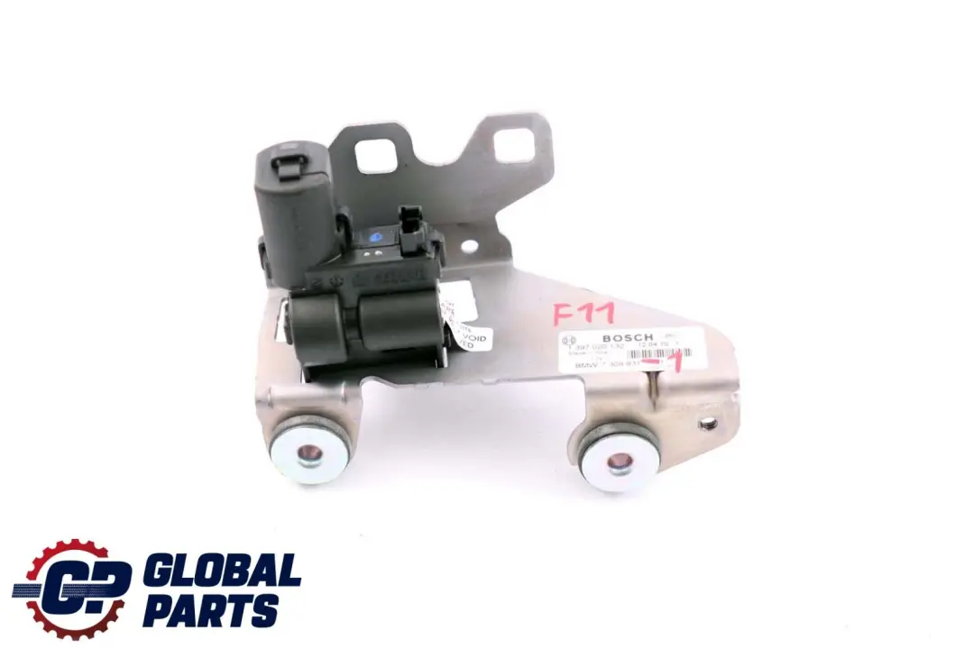 Zamek Szyby Klapy Tył Tylnej 7308831 do BMW F11 F31 o numerze 7250299 BMW F11 F31 Zamek Szyby Klapy Tył Tylnej 7308831 - SKU 7250299 - Numer Części 7250299