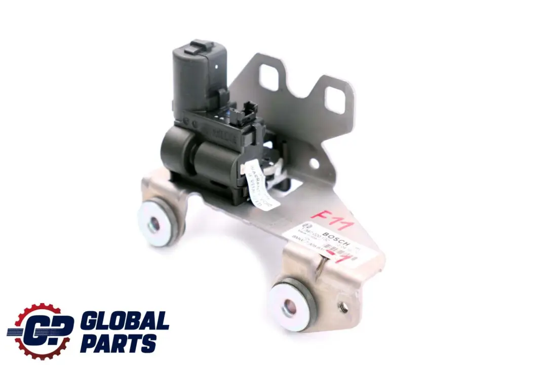 Zamek Szyby Klapy Tył Tylnej 7308831 do BMW F11 F31 o numerze 7250299 BMW F11 F31 Zamek Szyby Klapy Tył Tylnej 7308831 - SKU 7250299 - Numer Części 7250299