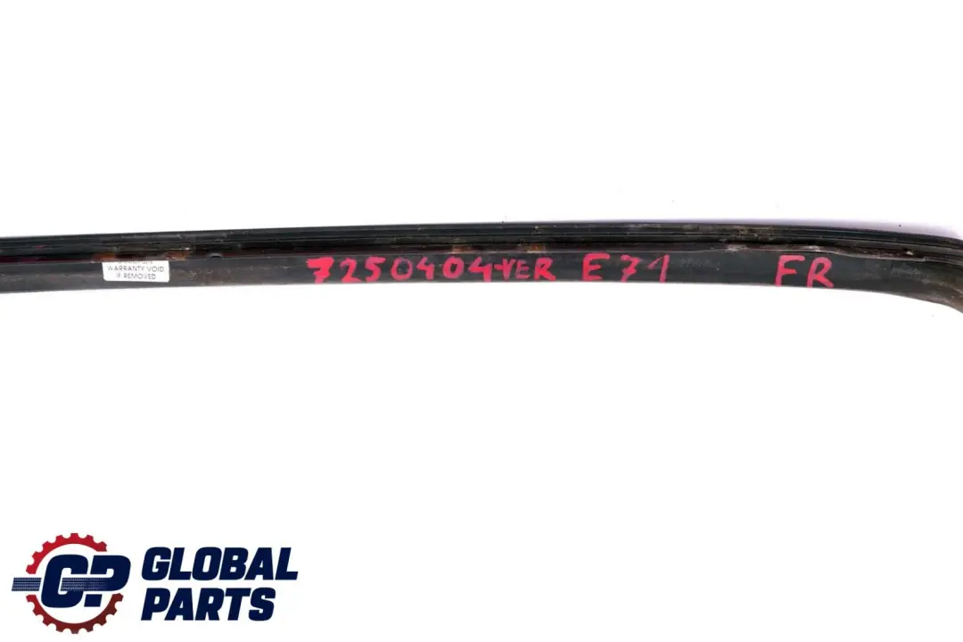 Front Right O/S Windscreen Drip Moulding Vermilionrot Red A82 to BMW X6 Series E71 with Part number 7250404 BMW X6 Series E71 Front Right O/S Windscreen Drip Moulding Vermilionrot Red A82 - SKU 7250404-VER - Part number 7250404