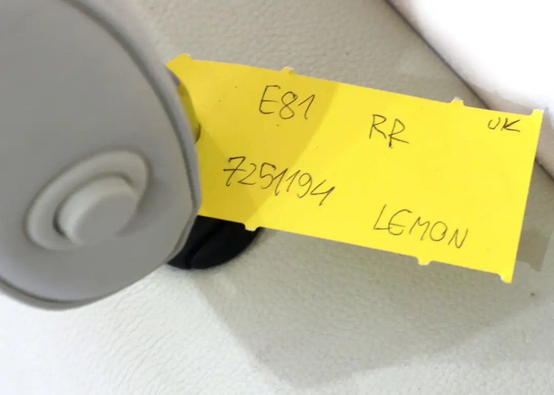 Reihe E81 E87 LCI Bezug Lehne Leder Lemon Sitze Sitz hinten rechts für BMW 1 mit Teilenummer 7251194 BMW 1 Reihe E81 E87 LCI Bezug Lehne Leder Lemon Sitze Sitz hinten rechts - SKU 7251194 - Teilenummer 7251194