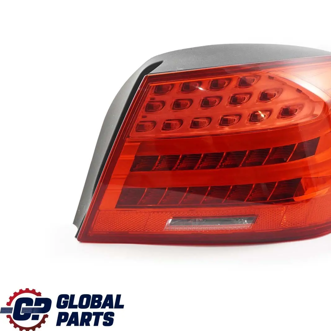 BMW E93 LCI Convertible Luz Trasera En El Panel Lateral Derecho - SKU 7252092 - Número de pieza 7252092