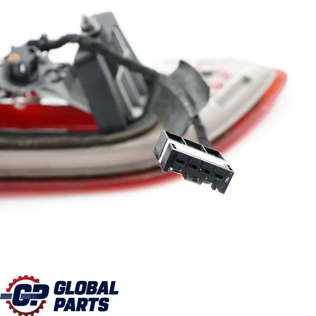 Heckleuchte Heckklappe Links Hinten für BMW 3 er E93 LCI Cabrio mit Teilenummer 7252783 BMW 3 er E93 LCI Cabrio Heckleuchte Heckklappe Links Hinten - SKU 7252783 - Teilenummer 7252783