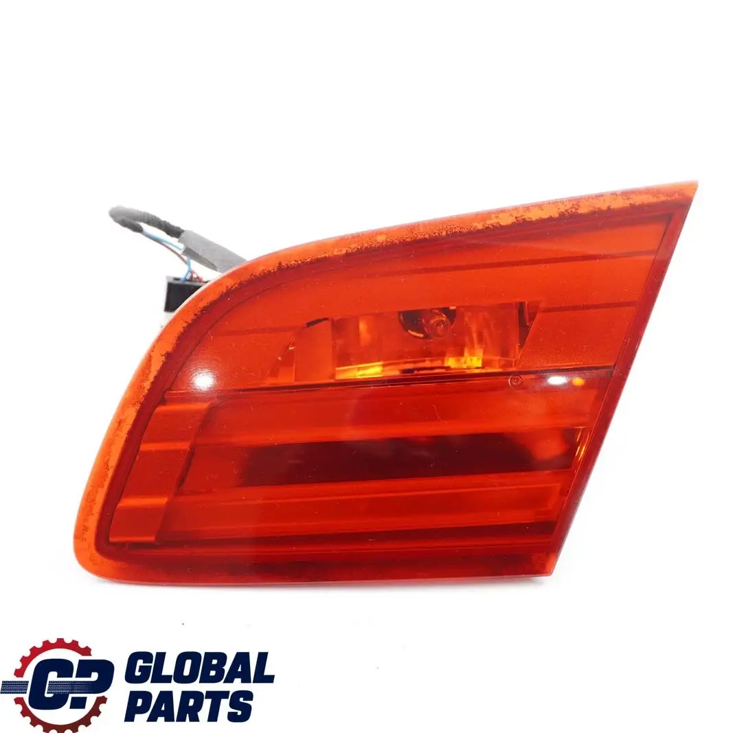Right O/S Light In Trunk Lid Boot Tailgate Lamp to BMW 3 E93 LCI Rear with Part number 7252784 BMW 3 E93 LCI Rear Right O/S Light In Trunk Lid Boot Tailgate Lamp - SKU 7252784 - Part number 7252784