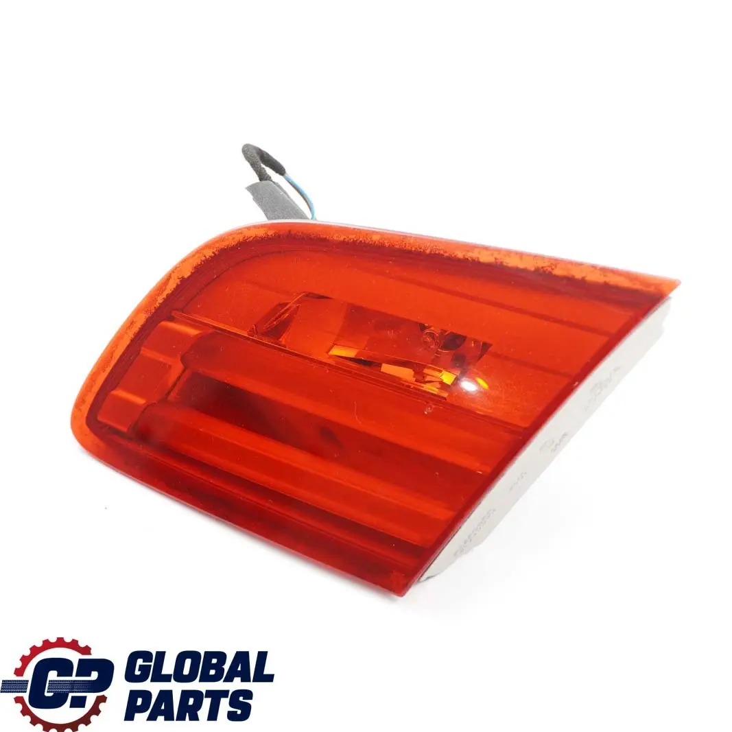 Right O/S Light In Trunk Lid Boot Tailgate Lamp to BMW 3 E93 LCI Rear with Part number 7252784 BMW 3 E93 LCI Rear Right O/S Light In Trunk Lid Boot Tailgate Lamp - SKU 7252784 - Part number 7252784