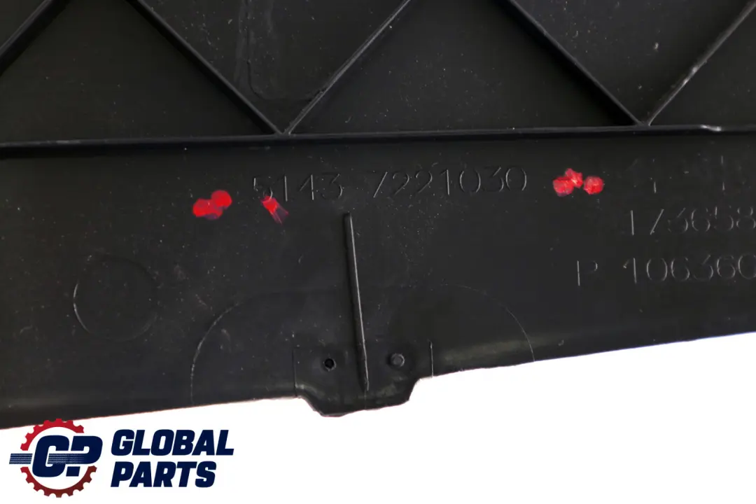 BMW F20 Blende C-Säule Rechts Black 7221030 - SKU 7253330 - Teilenummer 7253330