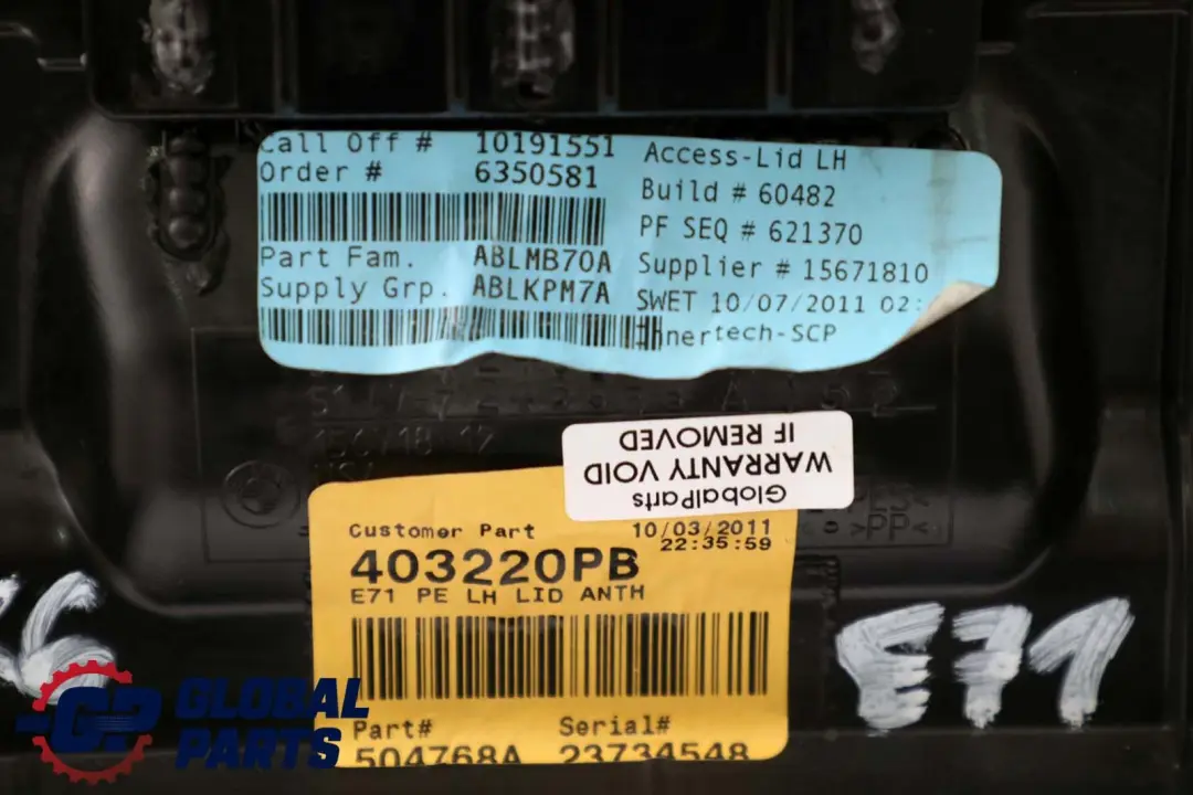 BMW X6 E71 Izquierda Trunk Trim Alfombra trasera Flap Boot Panel Negro - SKU 7254037 - Número de pieza 7246989