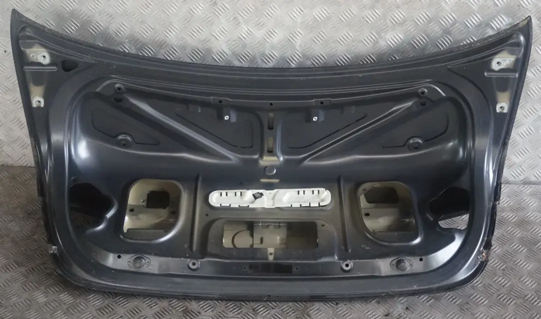 BMW E90 LCI Klapa tylna bagażnika schwarz II - SKU 7254425-SCH3 - Numer Części 7254425