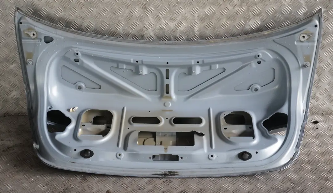 Klapa tylna bagażnika Bluewater do BMW E90 LCI o numerze 7254425 BMW E90 LCI Klapa tylna bagażnika Bluewater - SKU 7254425-WB - Numer Części 7254425