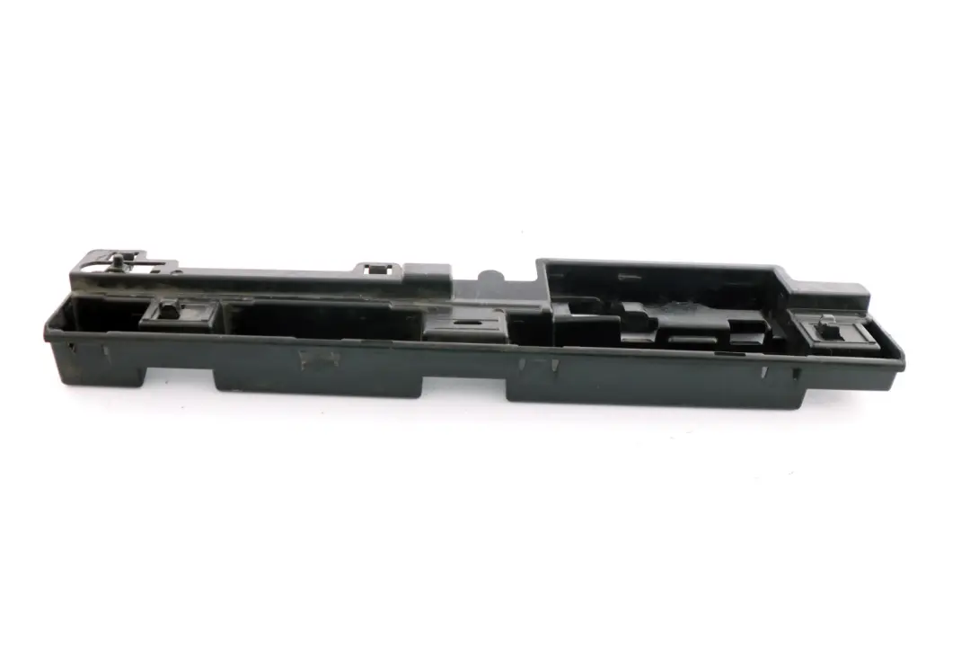 BMW F30 F31 F80 M3 S55 Ślizg Mocowanie Progu Lewe - SKU 7256917 - Numer Części 7256917
