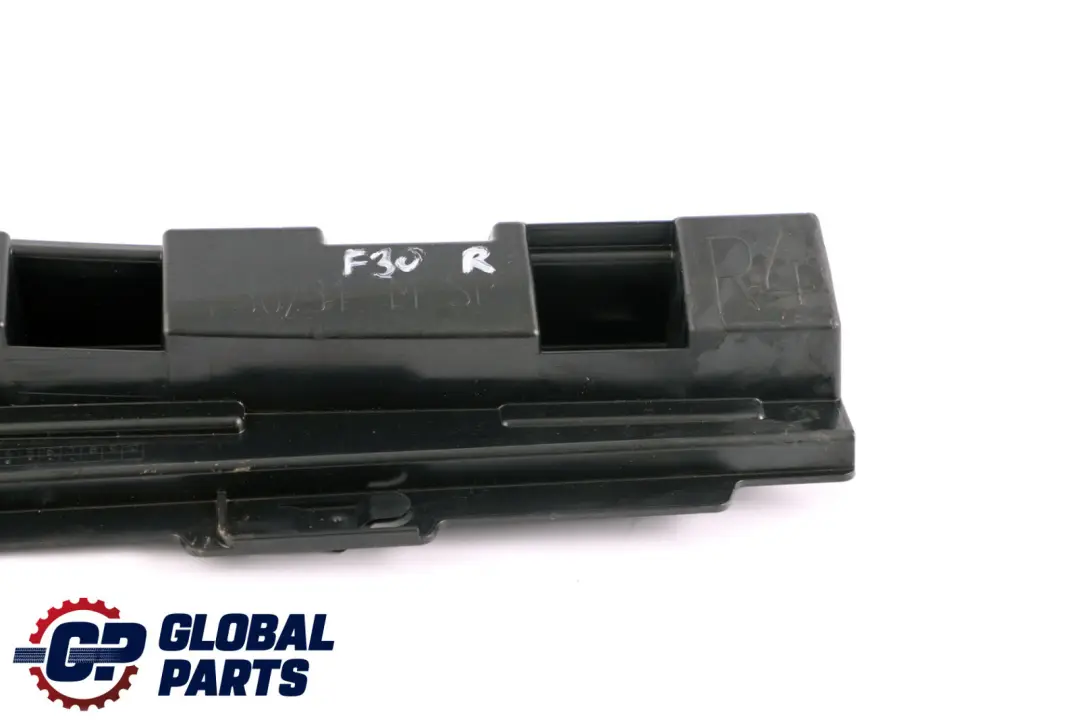 BMW F30 F31 LCI Ślizg Mocowanie Progu Prawe - SKU 7256920 - Numer Części 7256920